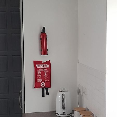 Penthouse Apartment Free Wi-Fi & Parking Occasional Bed Available Solihull Zewnętrze zdjęcie