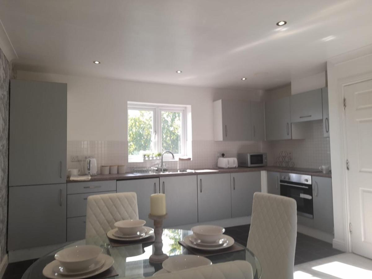 Penthouse Apartment Free Wi-Fi & Parking Occasional Bed Available Solihull Zewnętrze zdjęcie